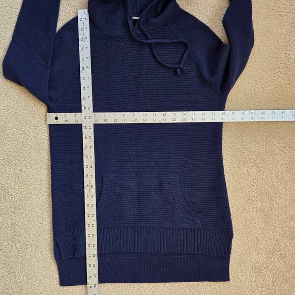 NWOT Oversized 100% Cashmere Hoodie Athleta - Picture 6 of 13